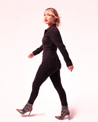 Taylor Tomlinson